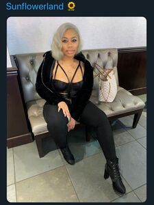 Sunflowerland exklusive OnlyFans geleakte Nacktbilder