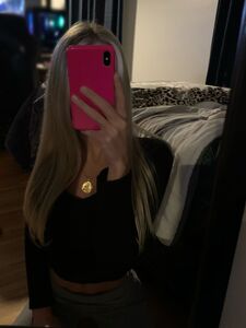 laroseee exklusive onlyfans geleakte Nudes