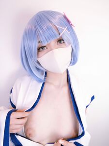 H0NGK0NGD0LL 独家 OnlyFans 泄露的裸体