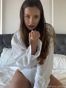 Molly又名babymolly的新热OnlyFans泄露裸照