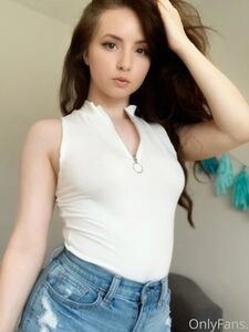 Sky Wallace novas fotos nuas quentes vazadas do OnlyFans