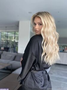 Kinsey Wolanski yeni sıcak OnlyFans sızdırılmış nudes