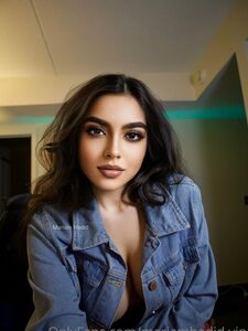 Mariam Hadid yeni sıcak OnlyFans sızdırılmış nudes
