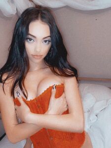 Senyamarin 新的热门 OnlyFans 泄露裸照