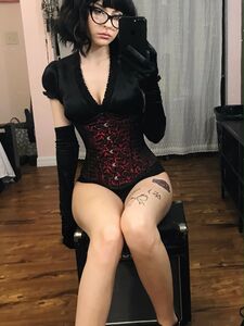 Lolaminavip nuevas fotos desnudas calientes filtradas de OnlyFans