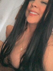 Margarita Sahenzg'in OnlyFans'taki çıplak fotoğraf ve videoları sızdırıldı