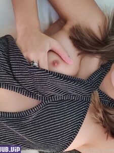 утечки обнаженных фотографий и видео leiabrown18 на OnlyFans