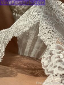 Thot 总是在某个地方 Onlyfans 泄露 裸体专辑