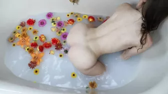 Abby Opel Bathtub Nude Twerk Video Leaked