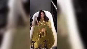 Holly Peers Amazing Leaked Videos