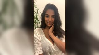 Poonam Pandey Horny Indian Teasing Her Fans Video