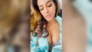 Poonam Pandey Horny Beauty Live Onlyfans Video