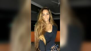 Poonam Pandey Shy Indian Chatting to Her Fans in Live Onlyfans Video