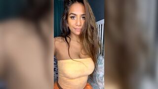 Poonam Pandey Pretty Slut Dirty Talks Leaked OnlyFans Video