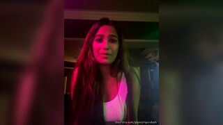 Poonam Pandey Indian Babe With Big Nipple Talking to her Fans Onlyfans Video