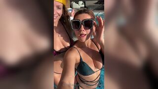 Taylorsdiary Two Amazing Chick Showing Their Natural Boobs Onlyfans Video