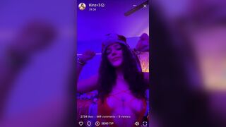 Kinz Naughty Hoe Love to Twerking and Showing her Bubble Butt in Live Stream Video