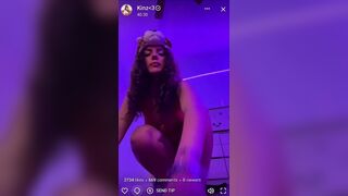 Kinz Naughty Hoe Love to Twerking and Showing her Bubble Butt in Live Stream Video