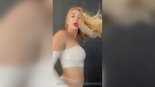 Amberhayes Big Tit Blondie Teasing Her Fans OnlyFans Video