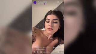 Thaissa Fit Squeezes her Booty While Topless Naked on Bed Video