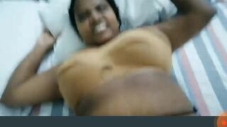 Fat girl from Andhra reveals pink bosom by revealing black pussy
 Indian Video