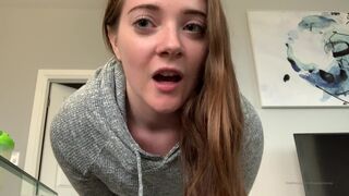 RedHeadWinter Playing Her Big Tits And Start Vibrating Juicy Cunt While Squirting Multiple Times Onlyfans Video