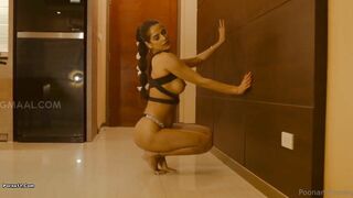 Poonam Pandey indian Babe Strip Teasing on Table Video