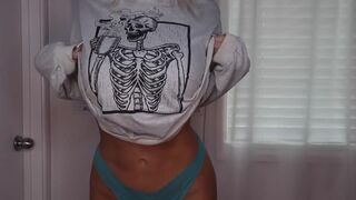 Cassidy Coles Nude YouTuber RomWe Try On Haul Video