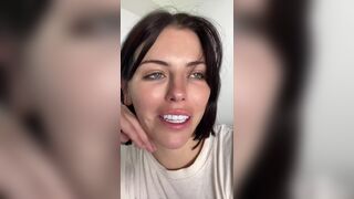 Adriana Chechik Beauty Talking to Her Fans in Live Video