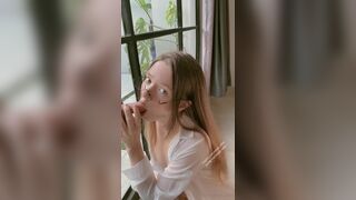 Magic_alice Cute Teen Baby Enjoy Sucking a Dildo While No one at Home Onlyfans Video