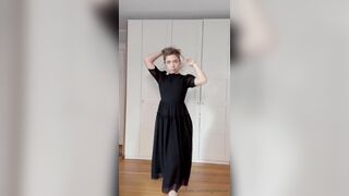 Dinglederper Young Blonde Exposed her Amazing Figure While Try on Haul Onlyfans Video