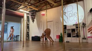 Laurenk In Stripping Class Wearing Sexy Under Wears Onlyfans Video