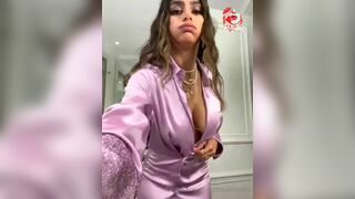 Top Mia Khalifa Topless High Heel Try-On OnlyFans Leaked Onlyfans Porn Video