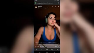 Lupuwellness Nude Boobs Shake Livestream