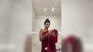 Mia Khalifa Face Mask Nipslip