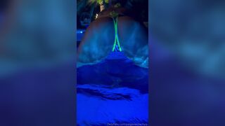 Paige Vanzant Bent Over Twerking In Hot Tub Shaking Ass With Her Bikini Below Knees Onlyfans Video