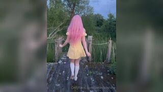 Belle Delphine Running Naked Outdoor Video Leaked