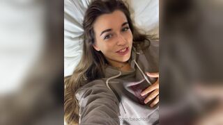 Beachbby Removes Thong And Vibrating Wet Cunt While Fucking Dildo Till Orgasm Onlyfans Video