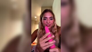 Rachel_mann347 Teasing Her Tits While Doing Makeups And Shows Her Dildo Live Video