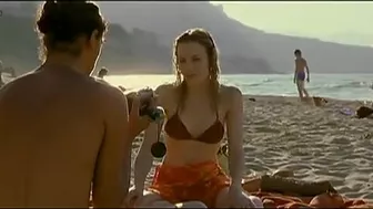 Sexy Rachel McAdams nude, Lori Hallier nude – My Name Is Tanino (2002)