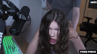 FUCKED ON STREAM - She Finally Did Some Good Content - Princess Alice