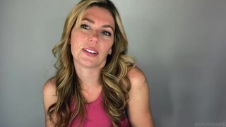 Diora Baird Shows her Big Nipples and Tits Onlyfans Video