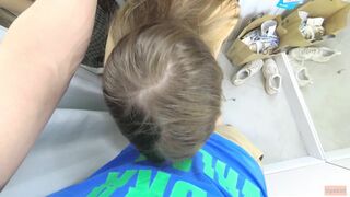 Risky sex: fucking petite girl in the dressromm of the store