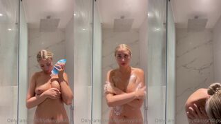 Lillian Phillips Playing Tits In The Nude Shower Onlyfans Video