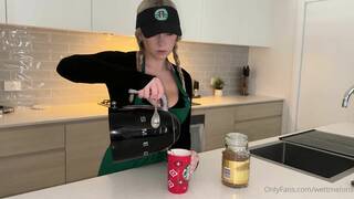 Wettmelons Starbucks Worker Stretches Her Shaved Pussy Onlyfans Video