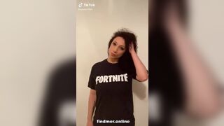 Vavito7591 HUGE Tits Gamer Girl Tiktok Leaked