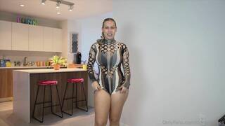 Claire Grimes Twerking Fat Ass in Tight Outfit Onlyfans Video