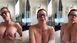 Alexis Fawx Playing Boobs in Bathtub Onlyfans Nude Leak