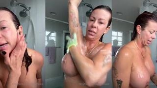 Alexis Fawx Shows Nude Boobs While Showering Onlyfans Leak