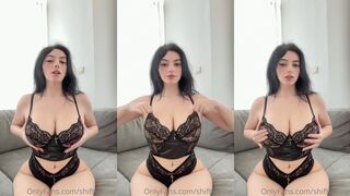 Shiftymine Squeezing Big Tits Wearing Lingerie Onlyfans Video